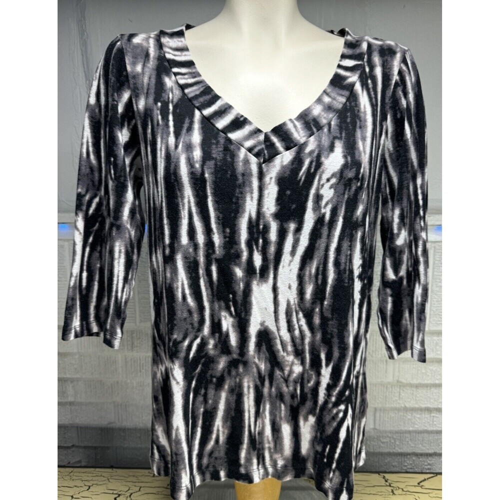 Nicole Miller New York Womens Top 3/4 Sleeve V Neck Shirt XL Black White Tie dye
